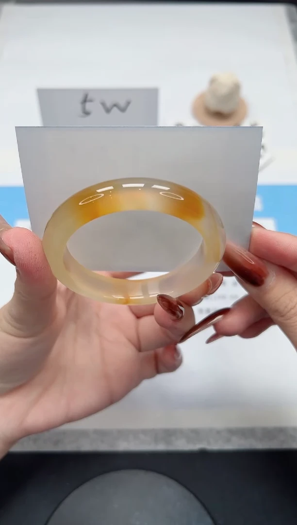 【闪购商品】玛瑙/玉髓手镯未镶嵌248/香槟52.8