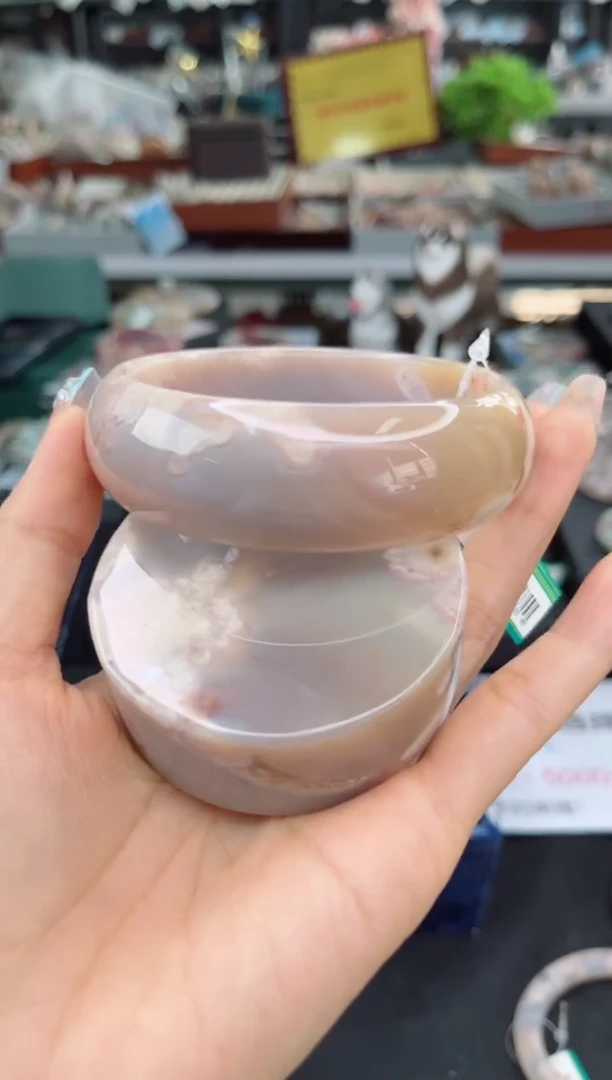 【闪购商品】石英质玉手镯未镶嵌65圈口（赠品镯心）3918282