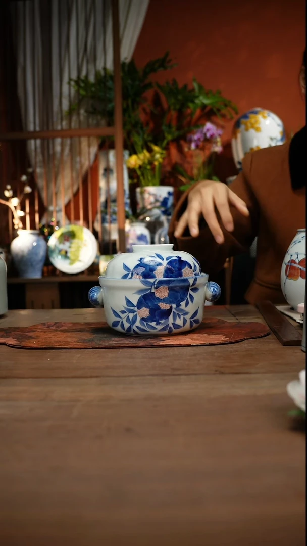 当代高温釉下彩手绘陶瓷餐具