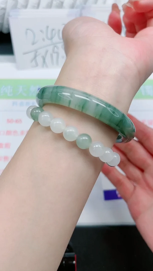 【闪购商品】石英质玉手镯未镶嵌229