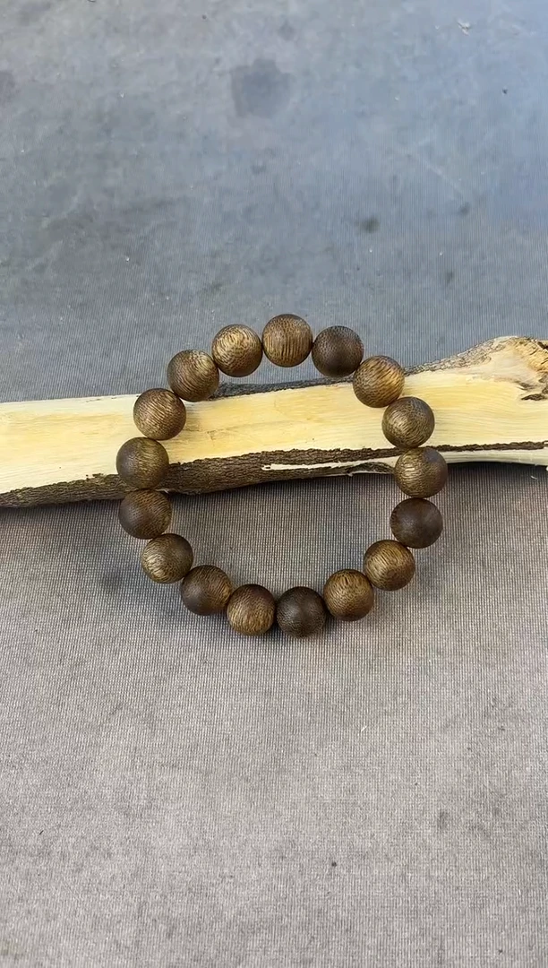 沉香沉香碎屑+莺歌绿12圆珠单圈沉多样性发一