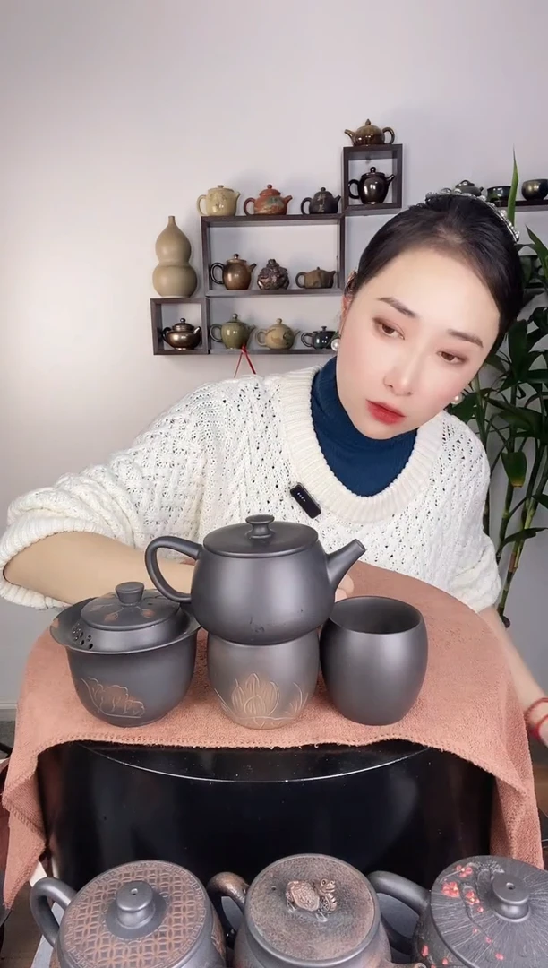 【闪购商品】壶300cc黑金刚+两只荷花主一只荷花手抓