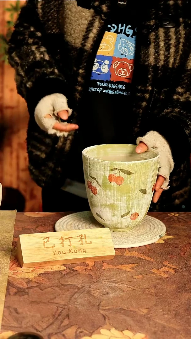 陶瓷26-27高16口15误差2已打孔