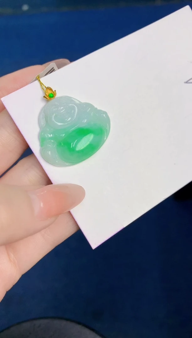 颈饰18K金镶嵌翡翠缅甸天然翡翠A货