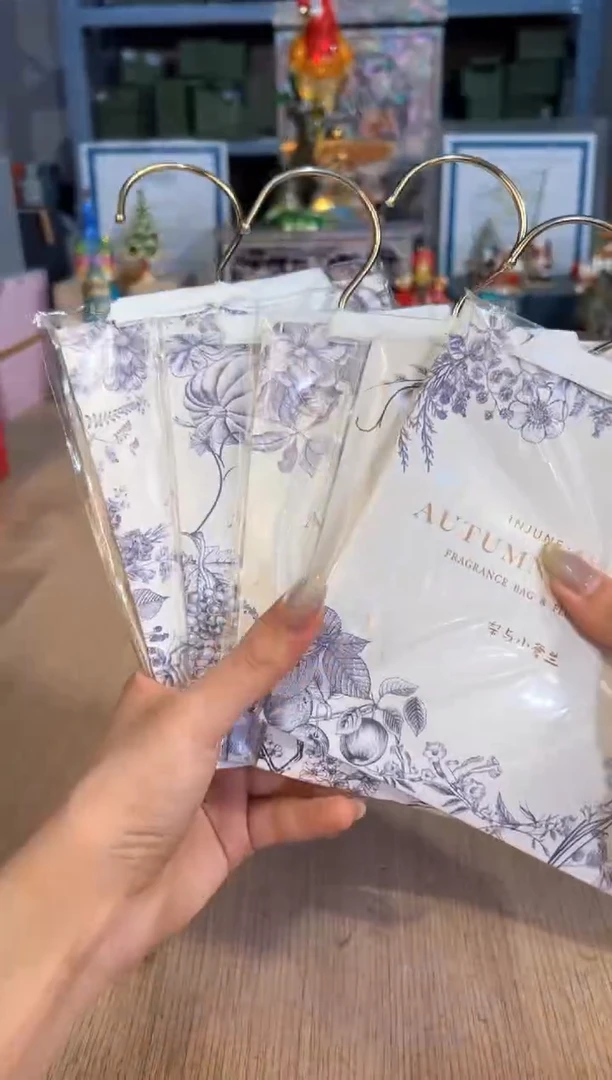 【闪购商品】杯159香包套五（白）