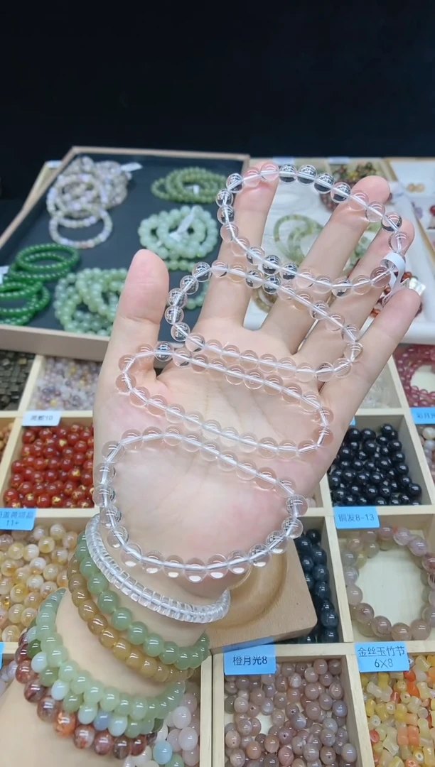 水晶手串未镶嵌白水晶手串多样性发一