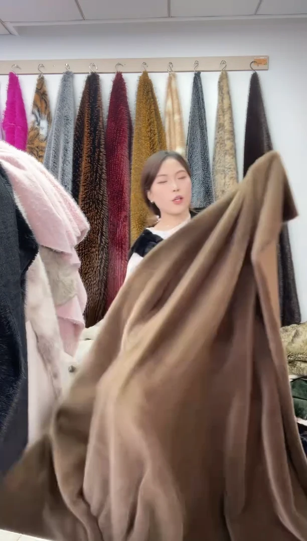 狐狸毛B40，尺寸1.9*2