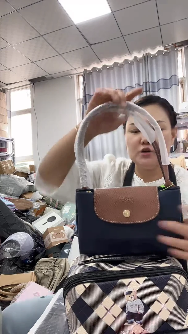 牦牛剖层皮革琪老板女包1号店超超好看发图片款