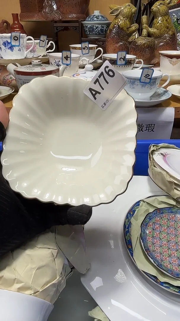 自**功中古货品默认微瑕
