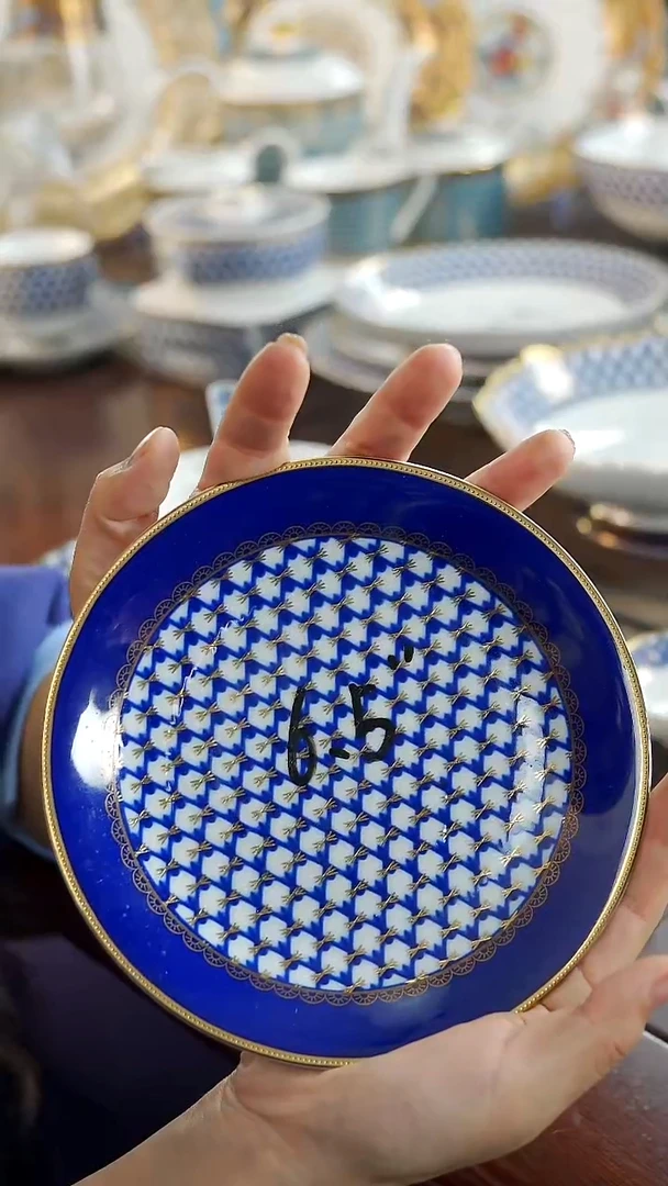 瓷片6.5英寸浅盘1个