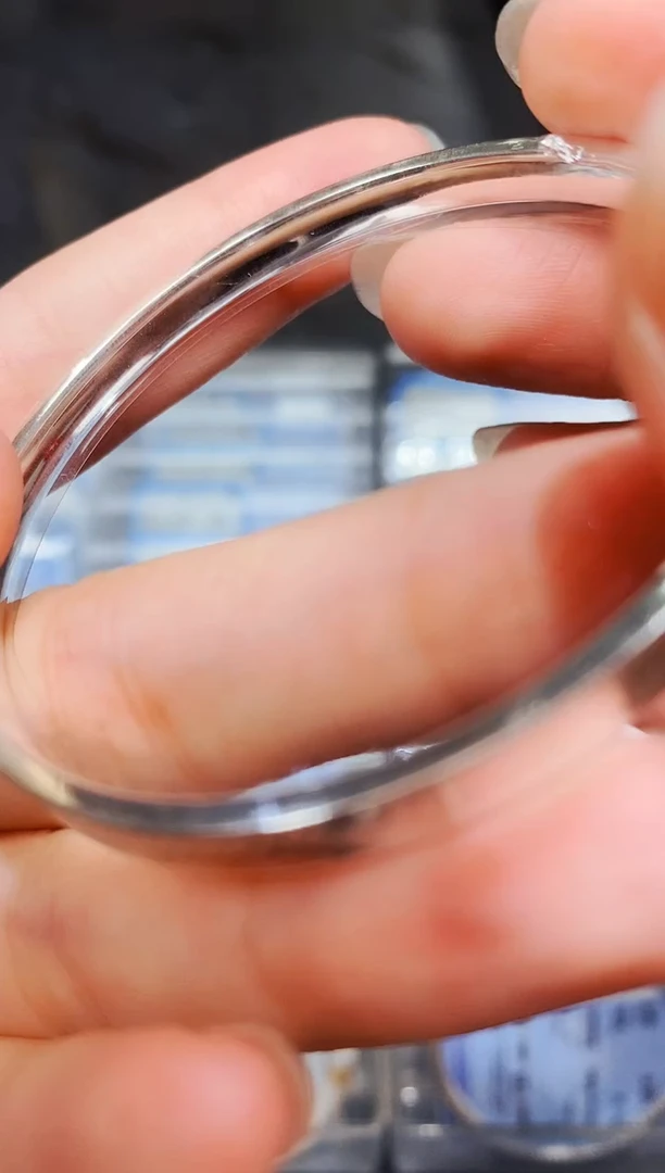 无足银葫芦鱼鳞纹碎冰冰手镯