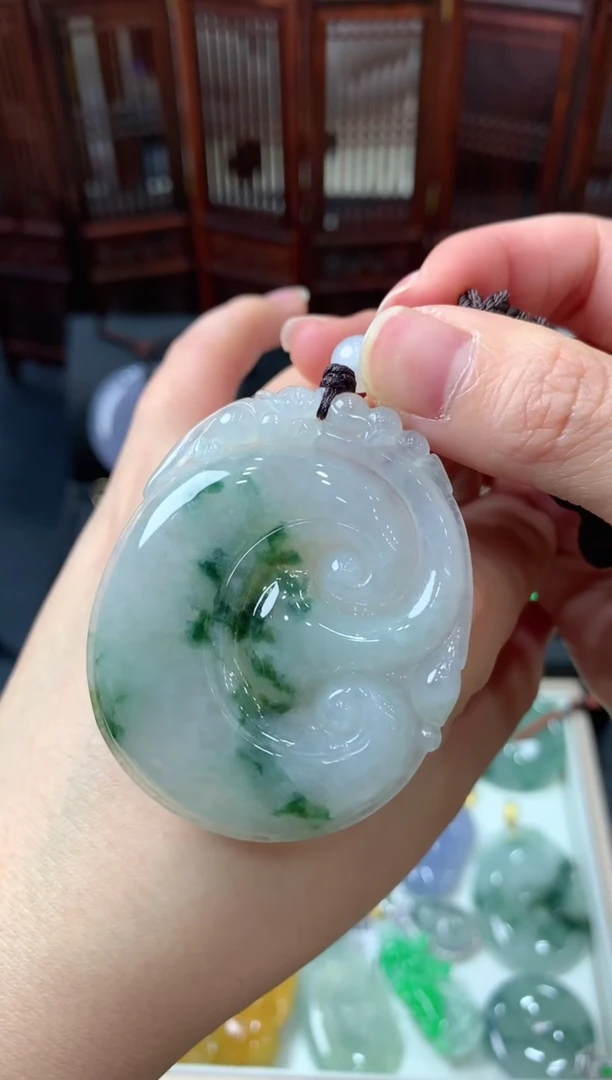 【闪购商品】翡翠吊坠(不含链)未镶嵌挂件