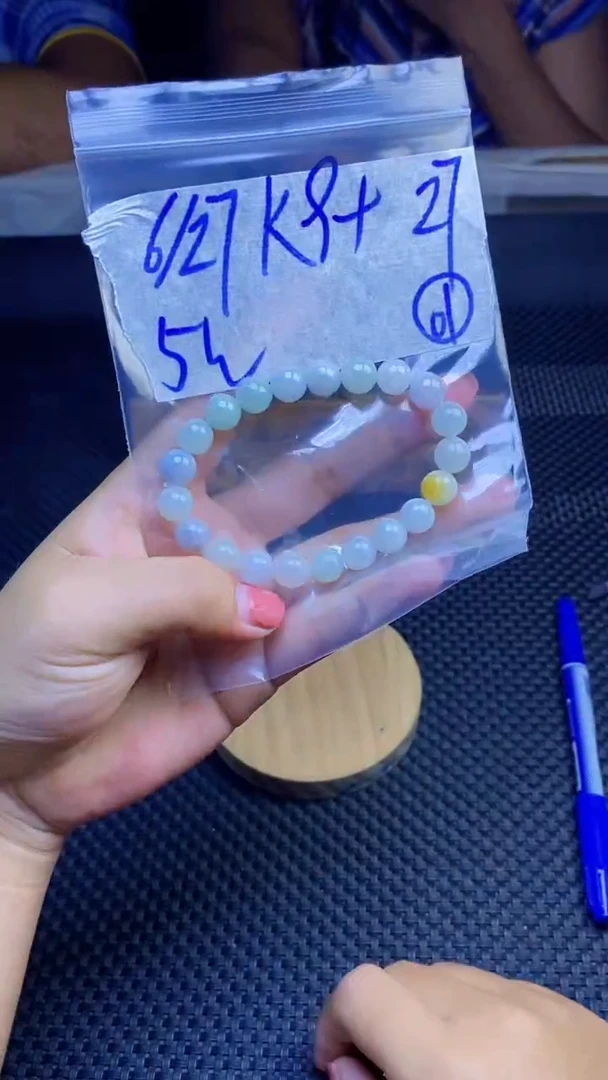 定制翡翠未镶嵌天然缅甸A货翡翠，多样性发货只发其一