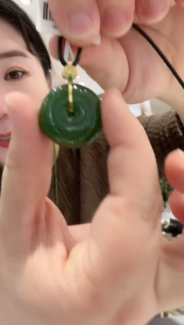 颈饰18K金镶嵌和田玉【5】多样性发一24*12mm