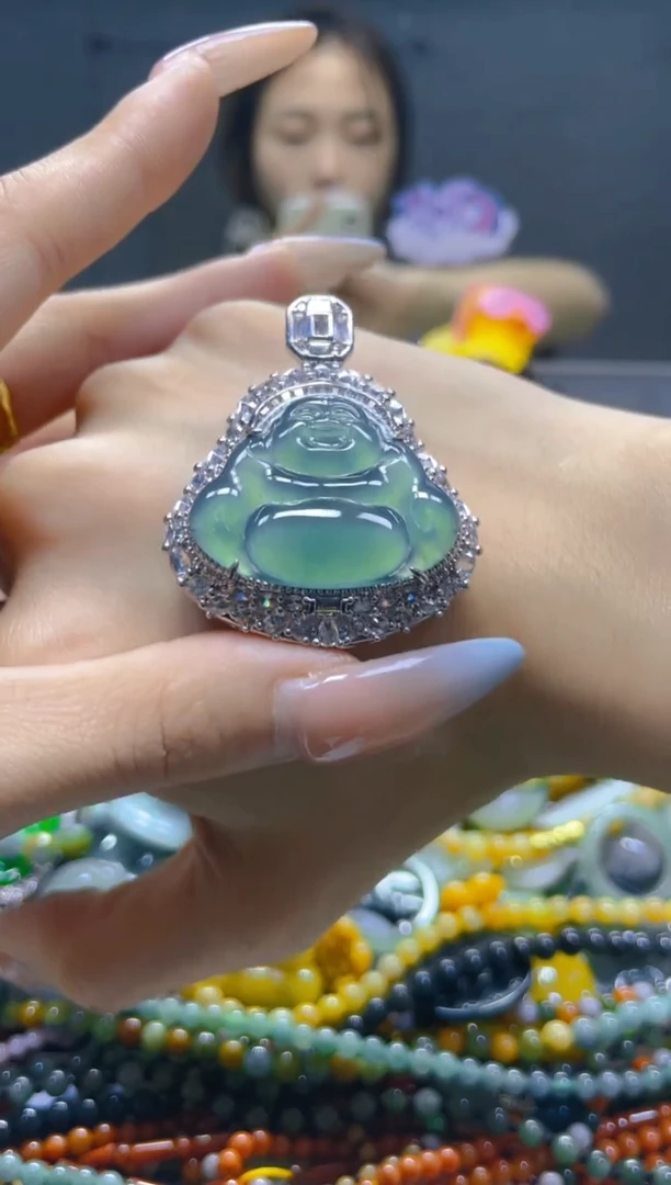 翡翠未镶嵌颈饰/J/翡翠A货，一件也是批发价