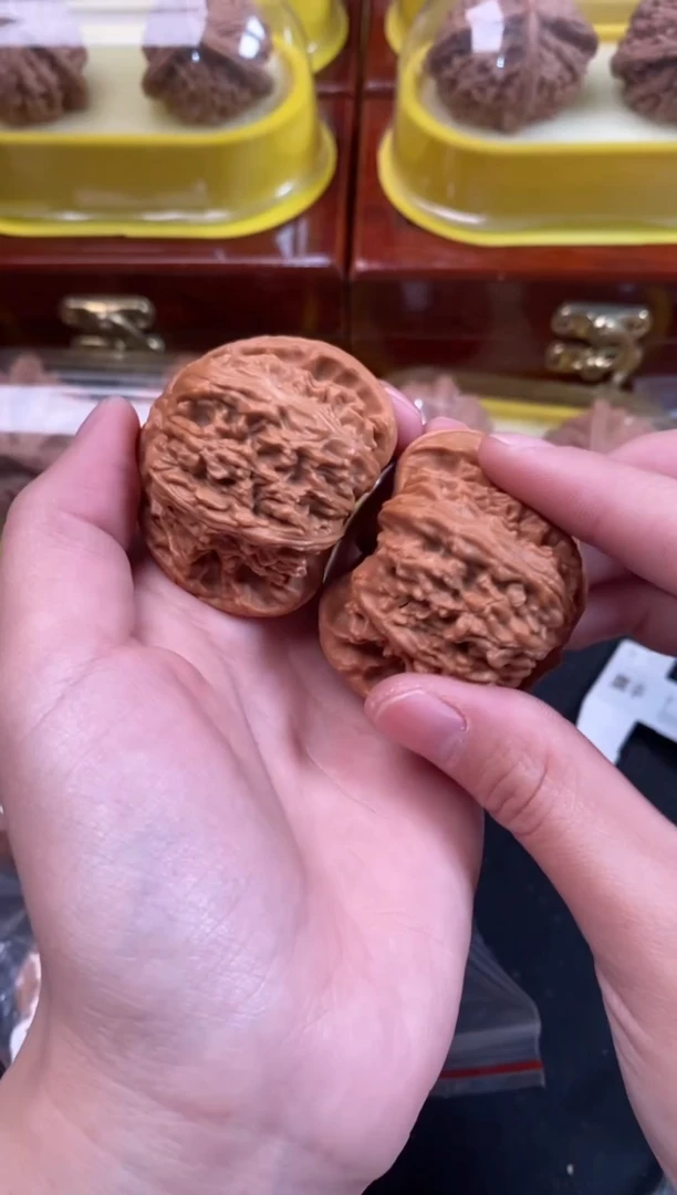 把件文玩核桃白狮子45尺s720