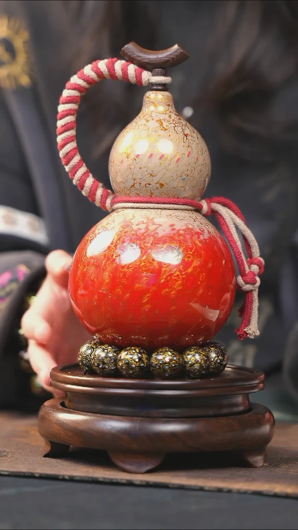 【闪购商品】YP193漆艺酒葫芦不包手串及旋转底座