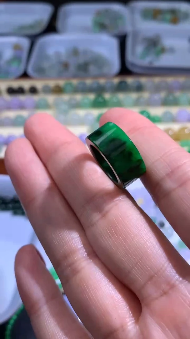 定制翡翠未镶嵌定制翡翠 未镶嵌