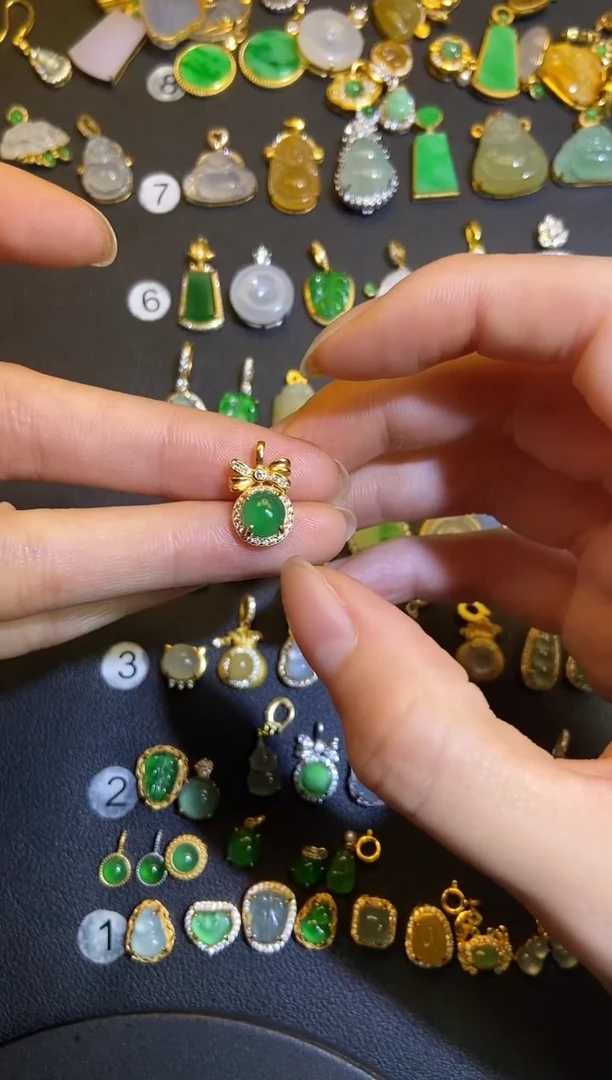 吊坠(不含链)银S925镶嵌翡翠1