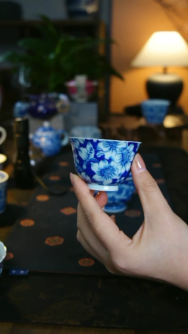 蓝地踏水主人杯