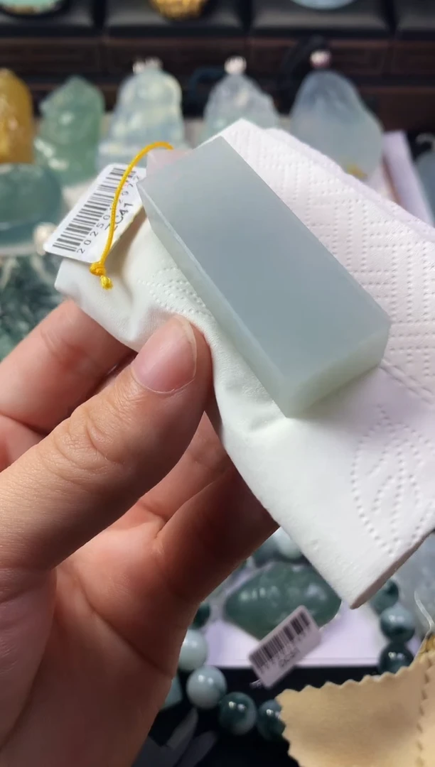 未镶嵌定制翡翠蚂*仔毛货不退不换