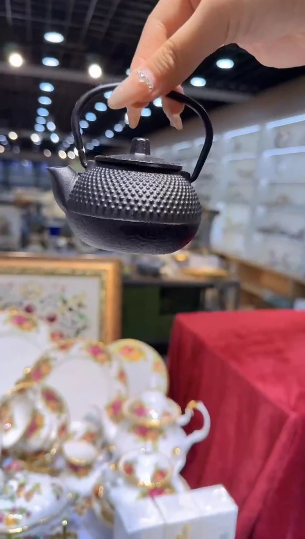 摆件米多家中古瓷器如图所示5
