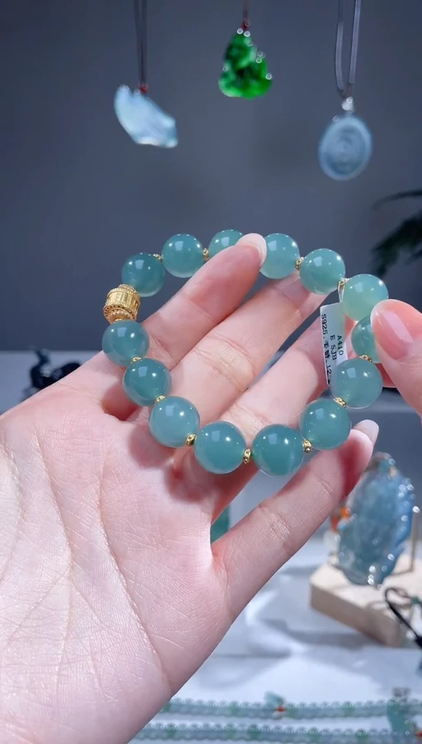 【闪购商品】翡翠颈饰银S925镶嵌天然A货翡翠手串