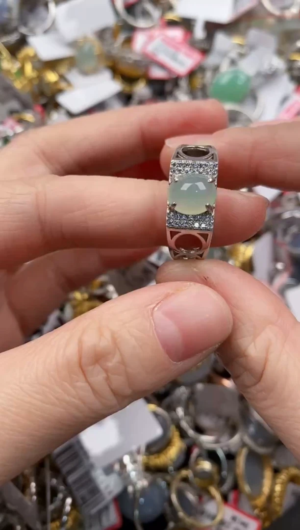 银S925镶嵌戒指翡翠666       7