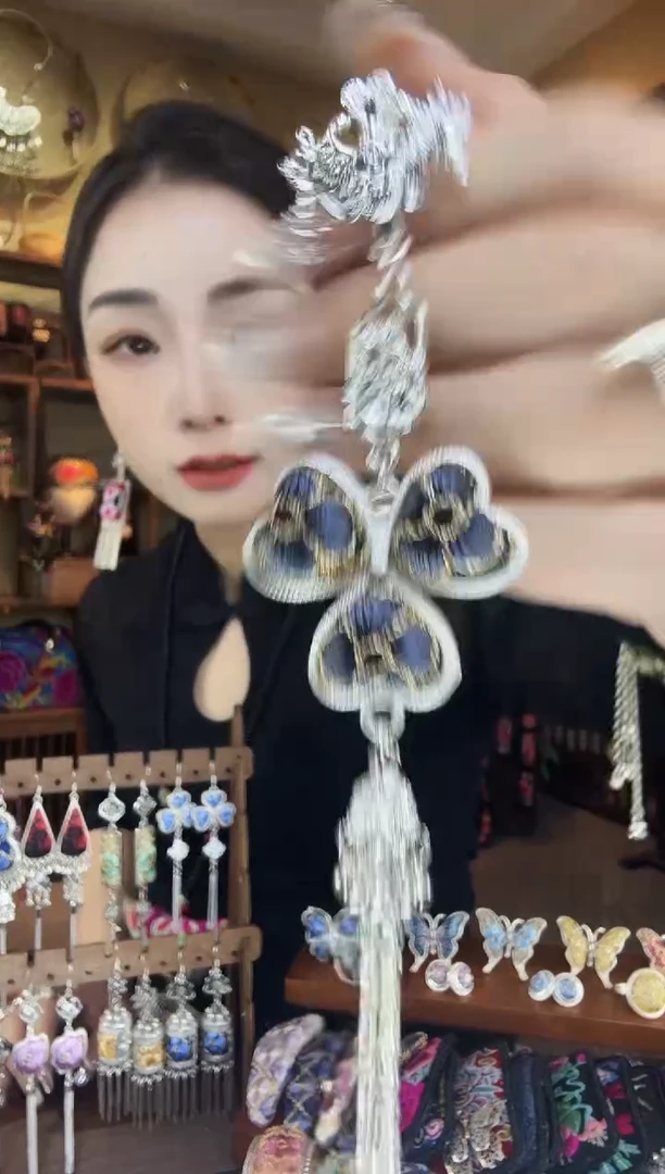 非遗刺绣民族风压襟