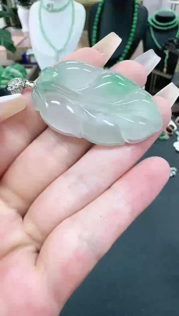 未镶嵌1石英质玉（非洲翠）/6826