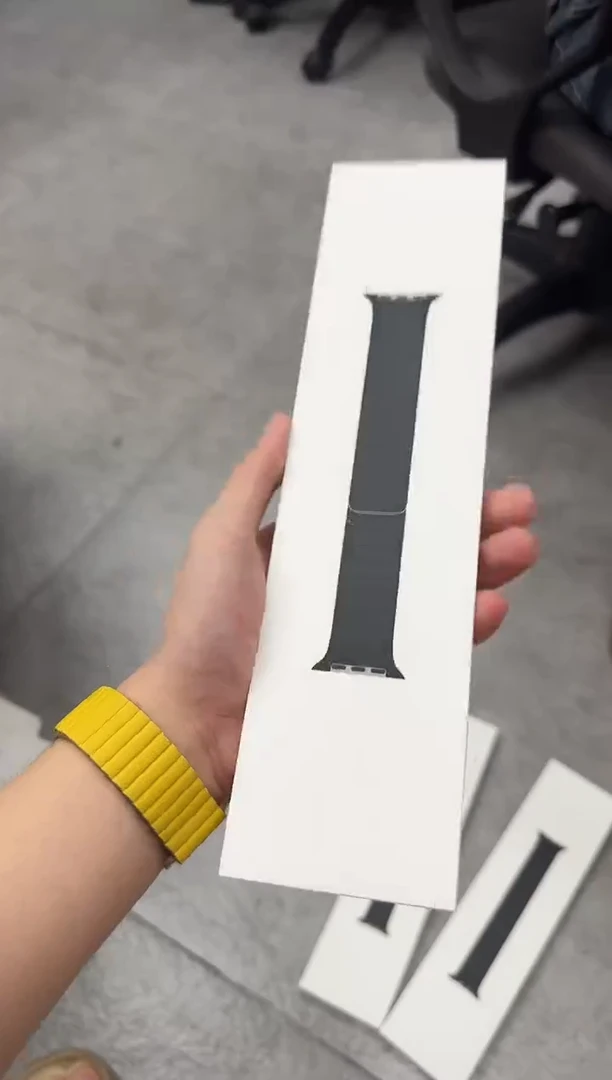 未拆封黑皮革 大表盘 皮革链式m码 44 45 46 49mm适用
