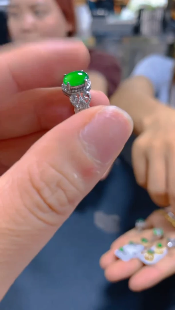 翡翠戒指未镶嵌0145791195多样性发一