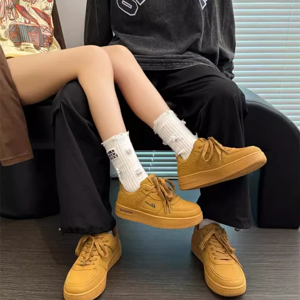 回力情侣鞋2025秋季新款休闲港风男鞋学生ins潮厚底小麦色板鞋女