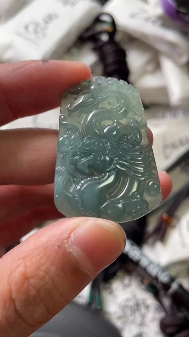 颈饰未镶嵌翡翠8