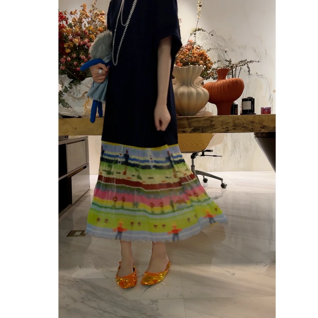 【小女孩连衣裙】假两件拼接彩色图案褶皱连衣裙 J25LYQ259