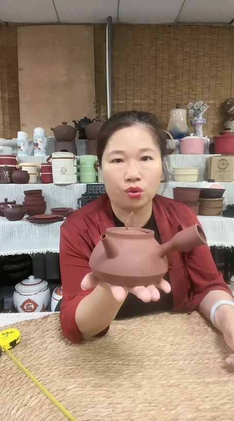 瑕疵手把跳跳壶。