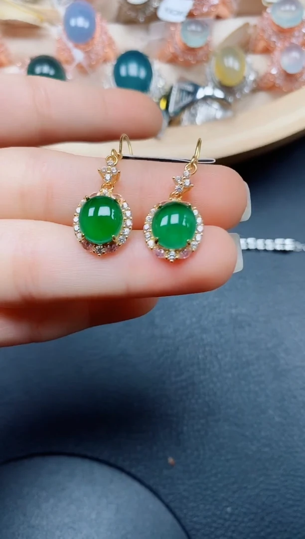 【闪购商品】翡翠耳饰银S925镶嵌翡翠