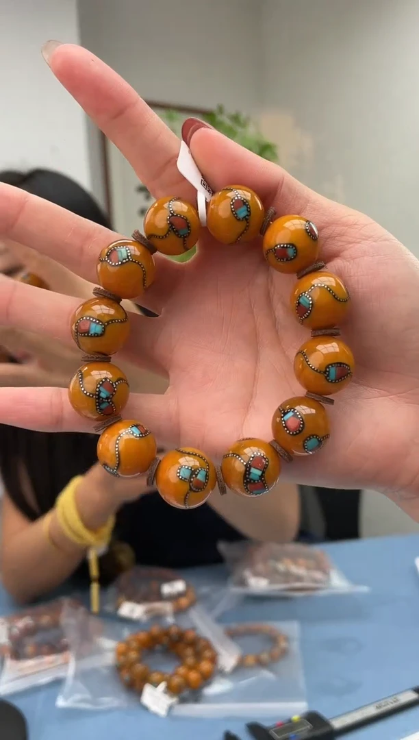 未镶嵌蜜蜡珠宝奇石035，假一罚十多样性发其一