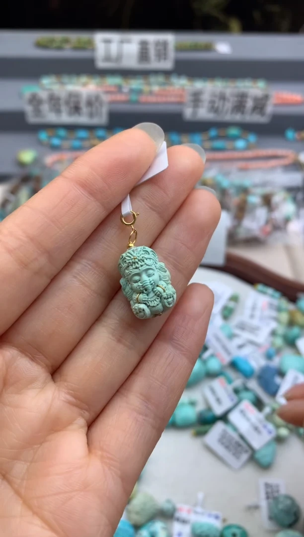 18K金镶嵌绿松石精工雕刻茜.H32