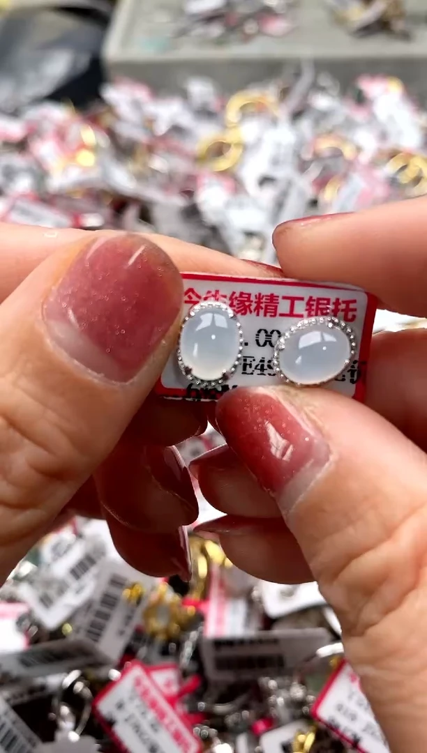 【闪购商品】翡翠戒指银S925镶嵌6666666    4