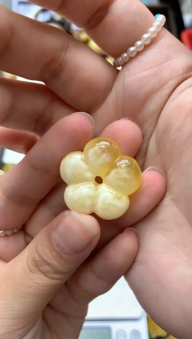 【闪购商品】琥珀珠宝奇石未镶嵌042F琥珀蜜蜡花粉有纹小坑介意勿拍