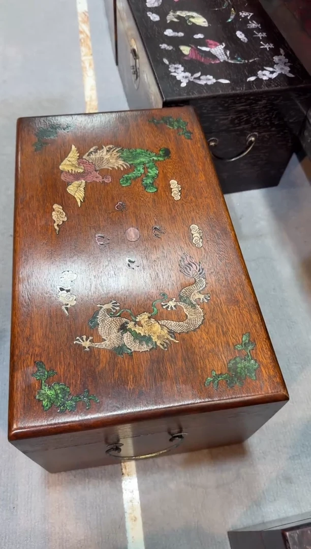 木螺钿镶嵌 龙凤大收纳箱40
