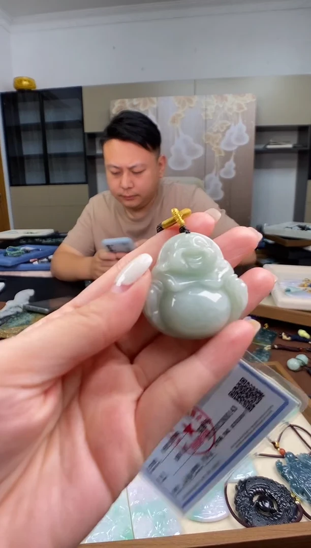 颈饰未镶嵌翡翠多样性发其一