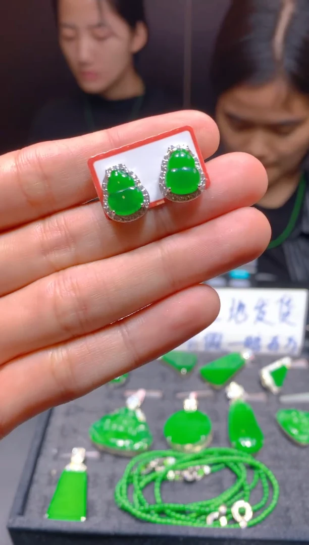 未镶嵌定制翡翠225多样性发货（发其一）
