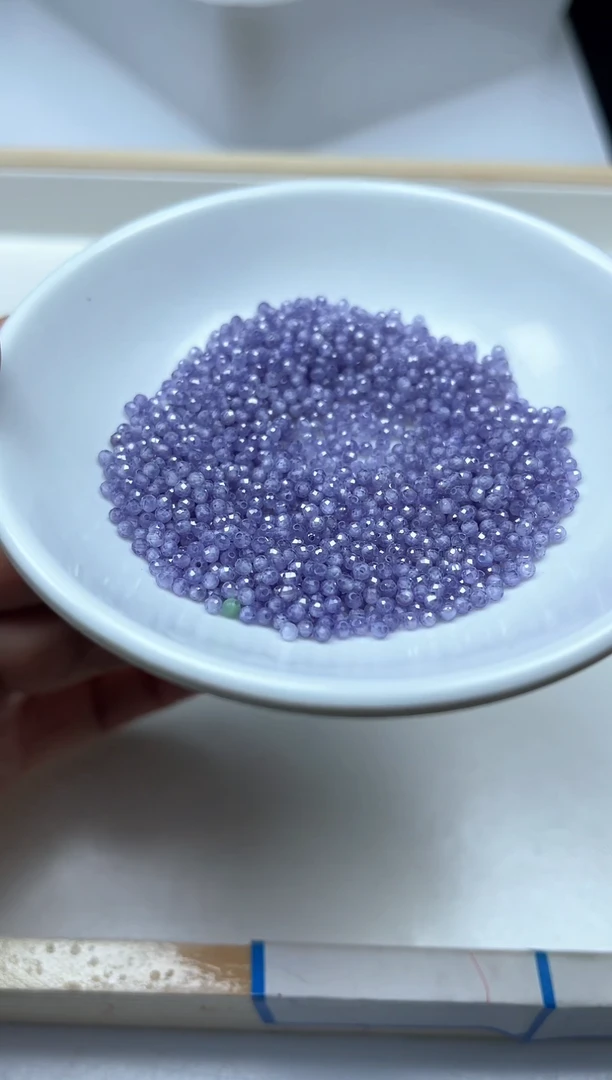 散珠天然锆石未镶嵌M619 冰紫锆石切面2mm100个9.9元