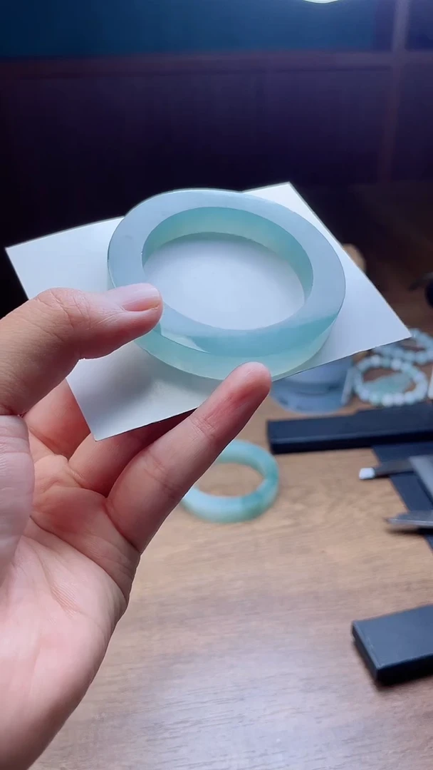 定制翡翠手镯未镶嵌一*定制