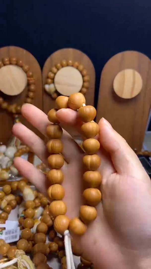 手串猴头核桃【****?全品哑光素手持