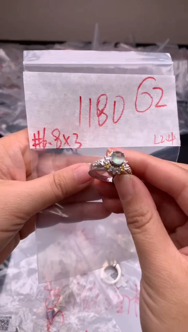 【闪购商品】定制翡翠未镶嵌毛货需精细抛光拍一发一