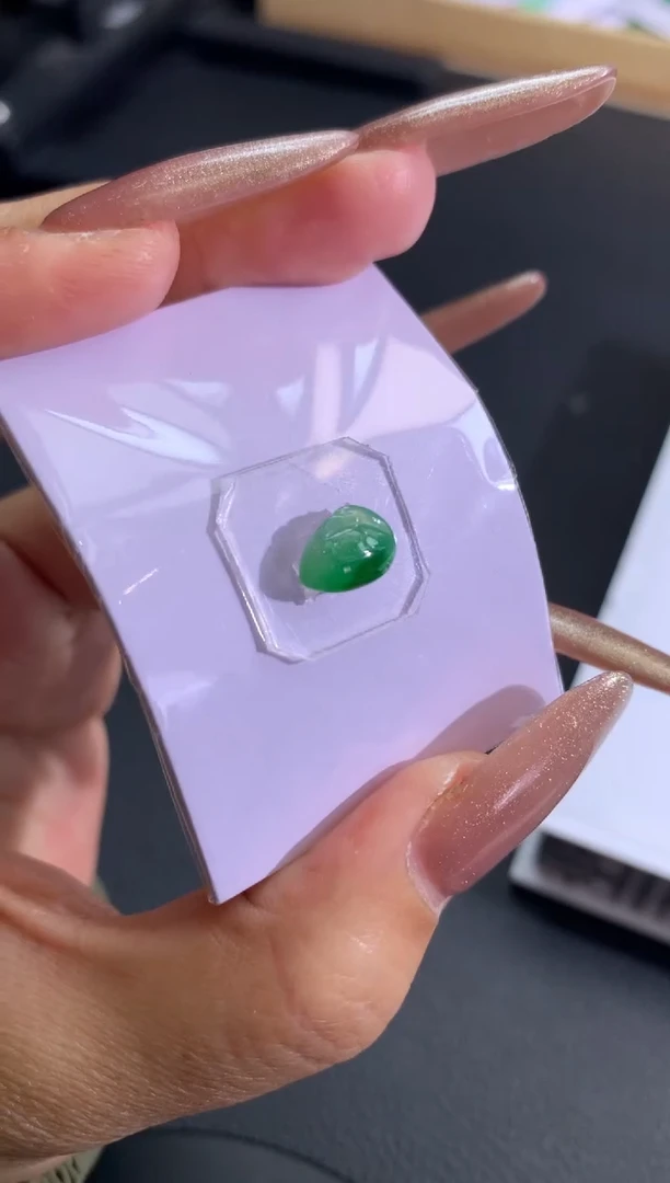 【闪购商品】定制翡翠未镶嵌翡翠