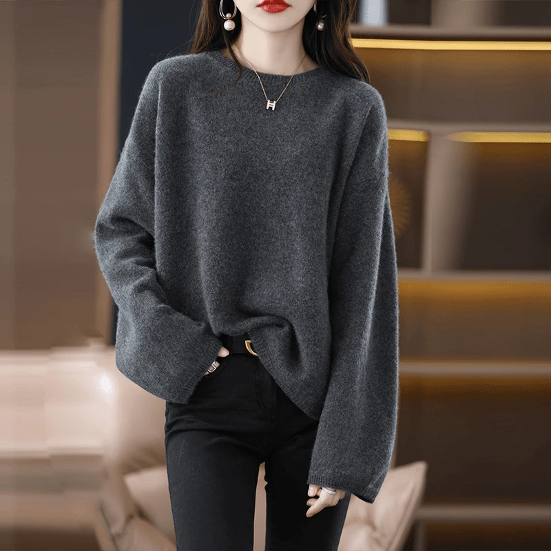 2025秋新款显瘦灰色宽松气质慵懒落肩套头长袖打底圆领毛衣女百搭